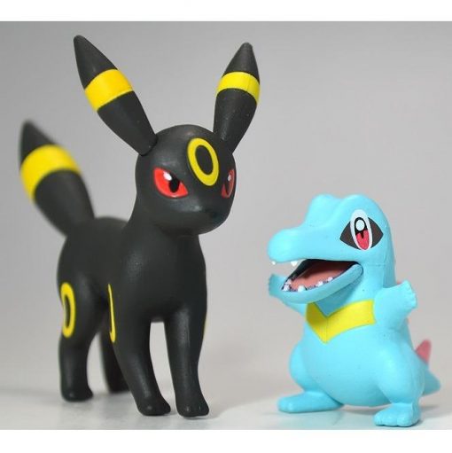 Mô hình Pokémon Bandai Scale World 1/20 Totodile Umbreon